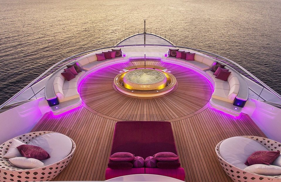 YACHT INTERIOR